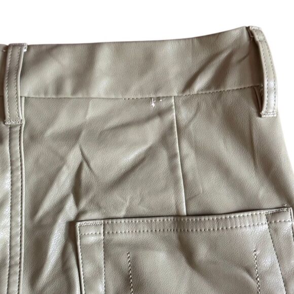 Show Me Your Mumu Tribeca Faux Leather Flare Pants in Sage Green Size Medium - Picture 6 of 6